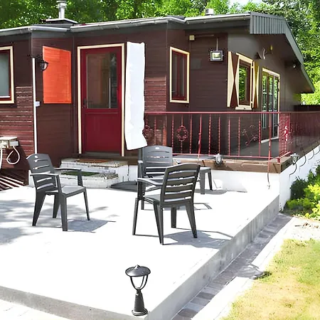 Charming House In With Enclosed Garden Erezee