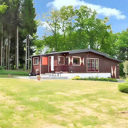 Charming House In With Enclosed Garden Holiday home